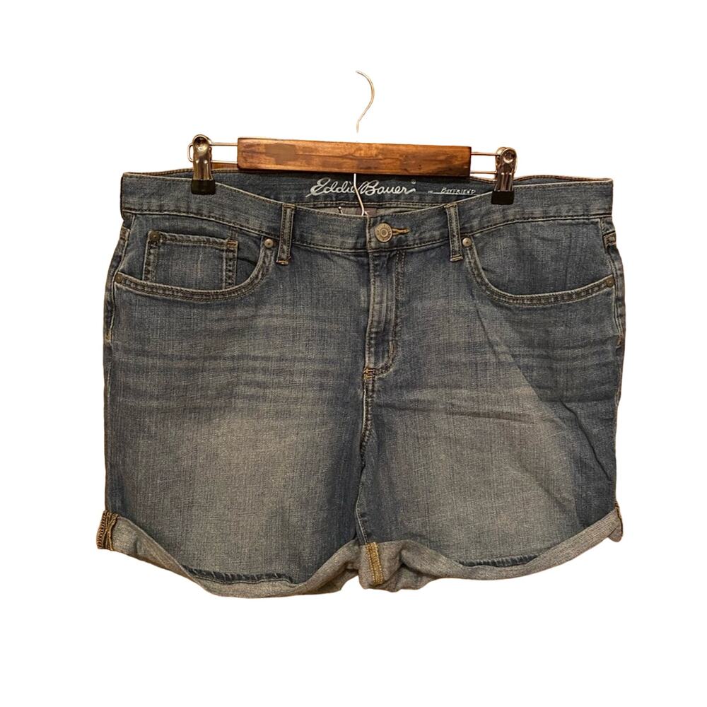 Eddie Bauer Boyfriend Shorts Size 16
